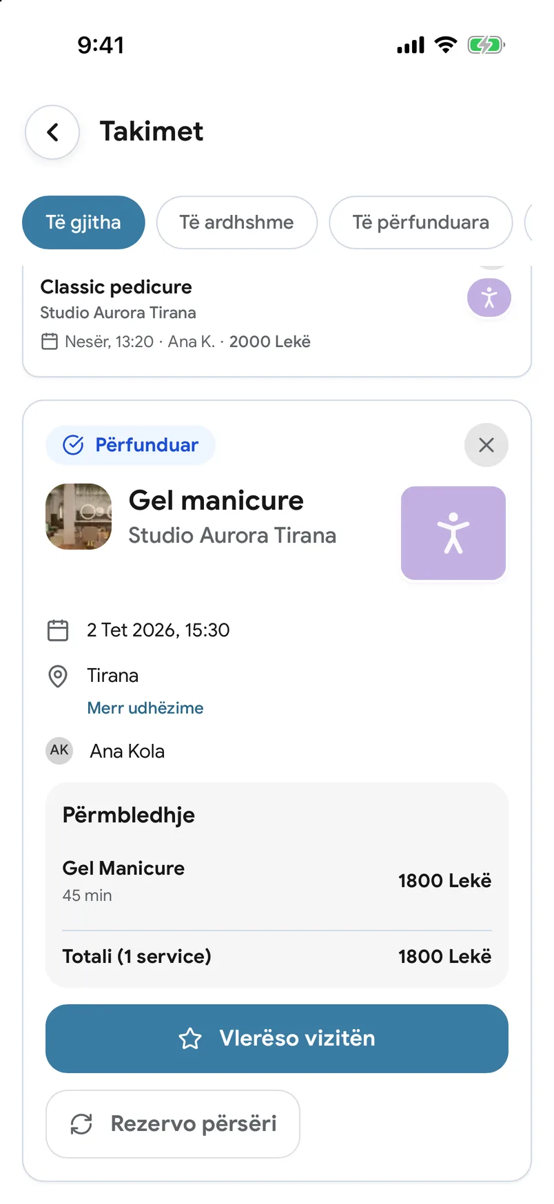 Vizita të kaluara me një buton «Rezervoni përsëri» në aplikacionin EasyBook