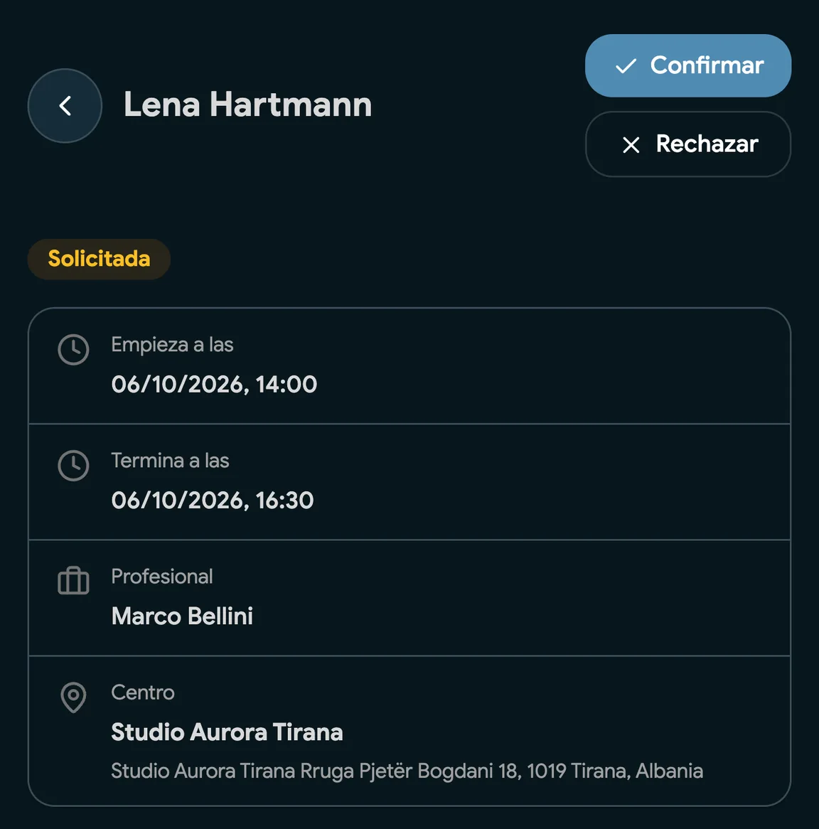 Una solicitud de reserva pendiente de aprobación