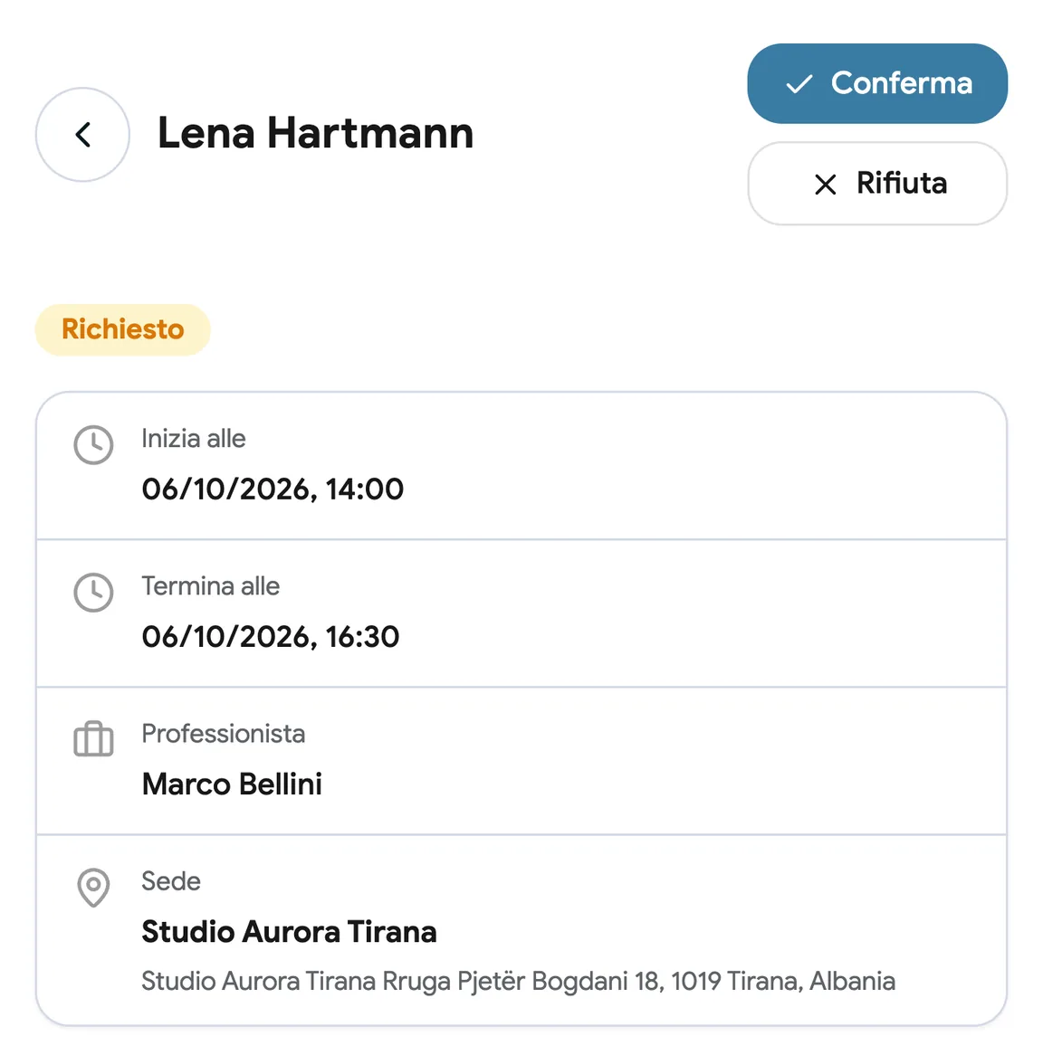 Una richiesta di prenotazione in attesa di approvazione