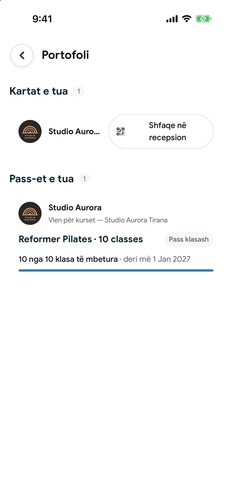 Një Pass kursi në portofolin e aplikacionit EasyBook, me kurset e mbetura